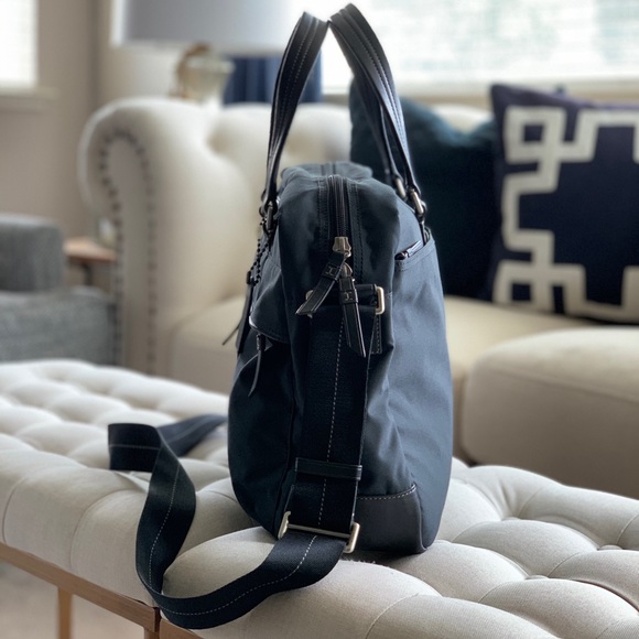 Coach Messenger Bag - Picture 4 of 8